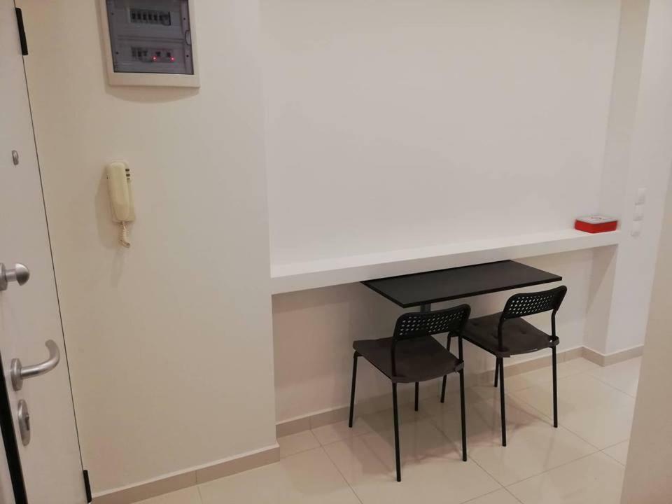 White Lux Apartment For 2 Vipgreece Atene Esterno foto