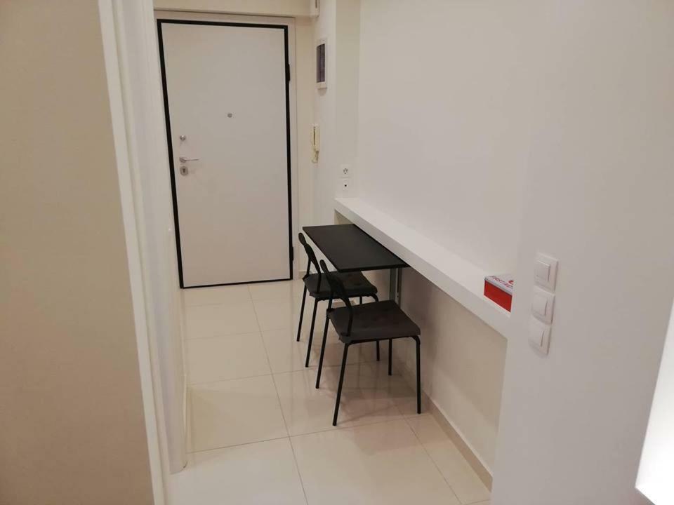 White Lux Apartment For 2 Vipgreece Atene Esterno foto